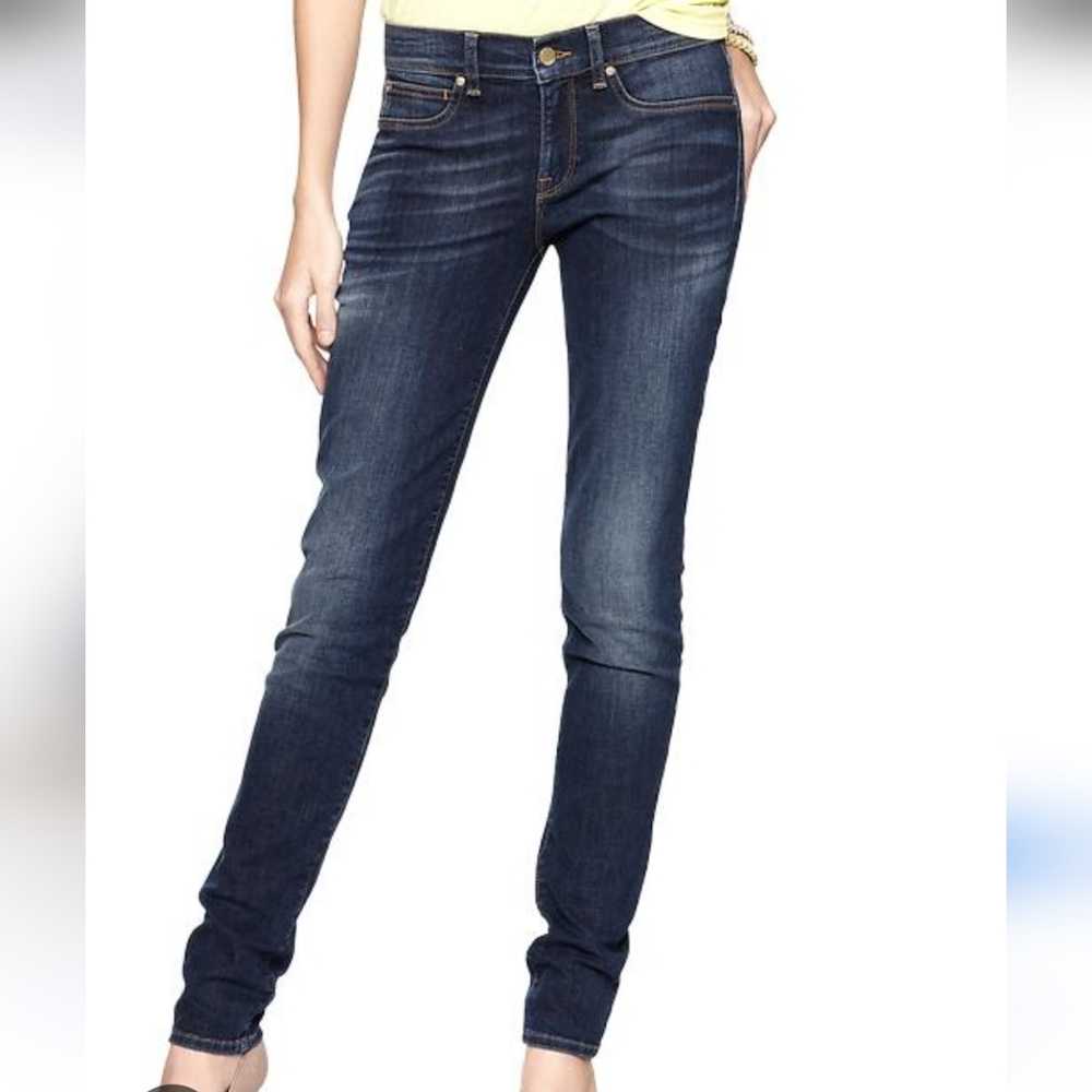 GAP 1969 Women's Classic Blue 'Legging Jean' - Size 26r